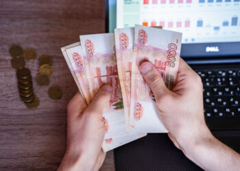 Ветврача оштрафовали на 350 тыс. рублей за липовые документы на рыбу