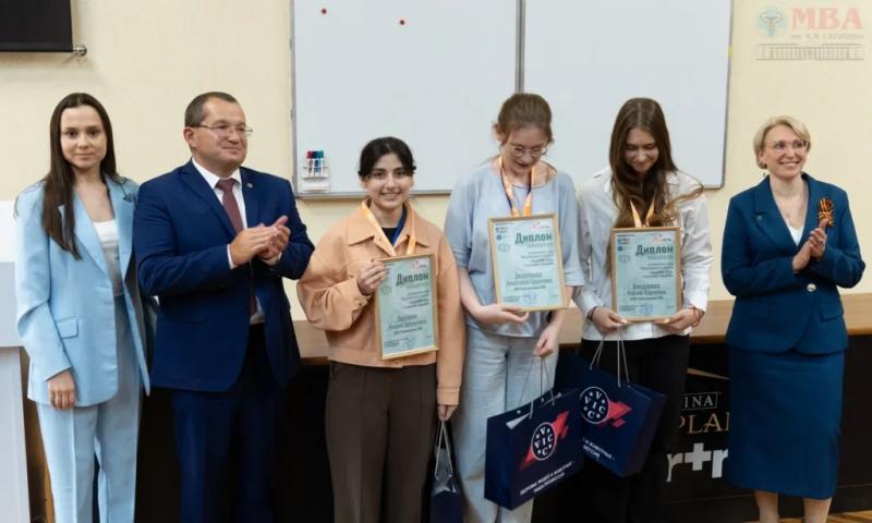 Более 47 тыс. школьников подали заявки на конкурс &laquo;АгроНТРИ-2026&raquo; по ветеринарии и агробиотехнологиям